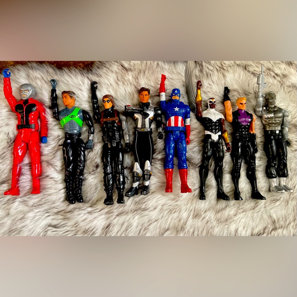 Marvel Avengers Ultimate Protectors Pack, 6-Inch-Scale, 8 Action.